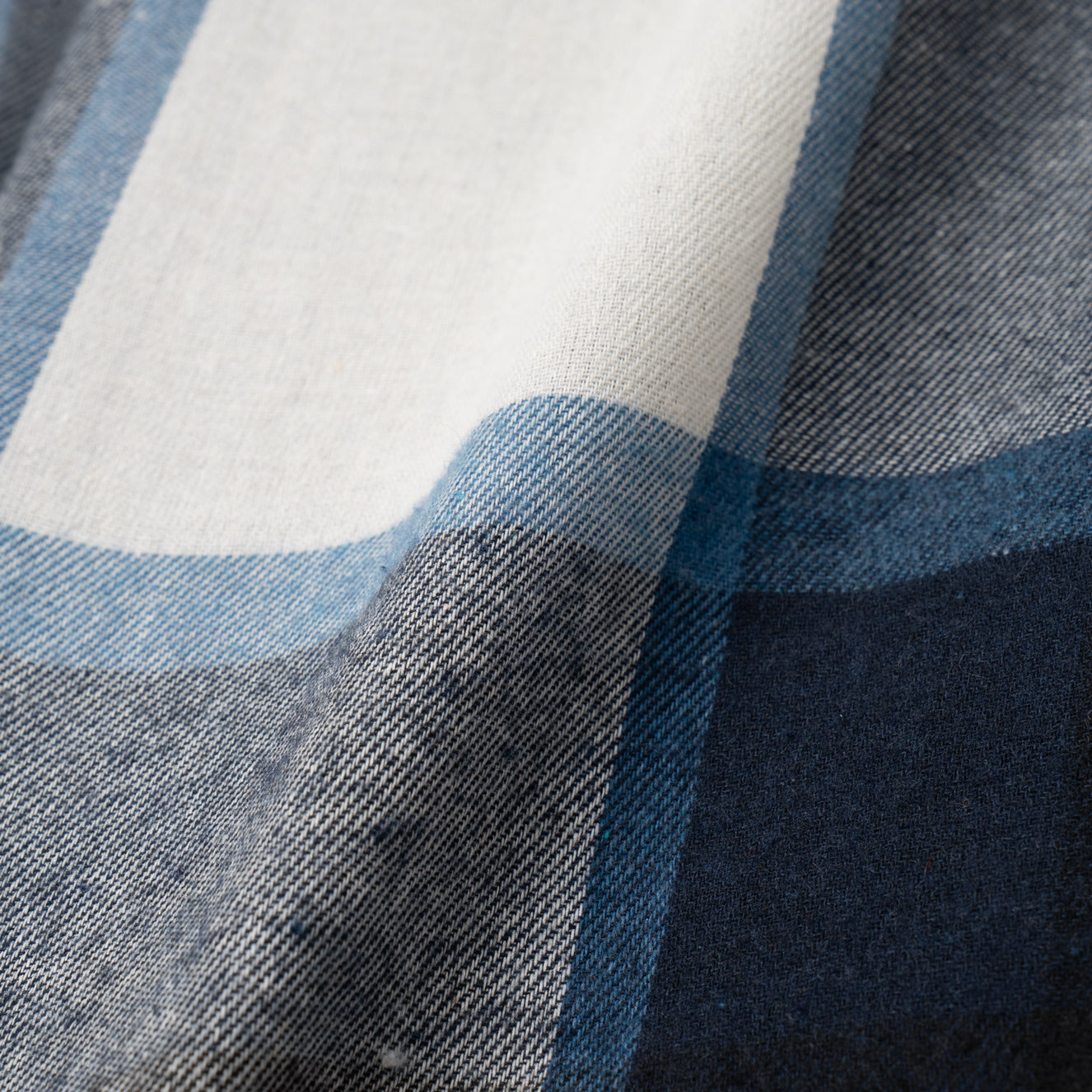 Kemeja Flannel