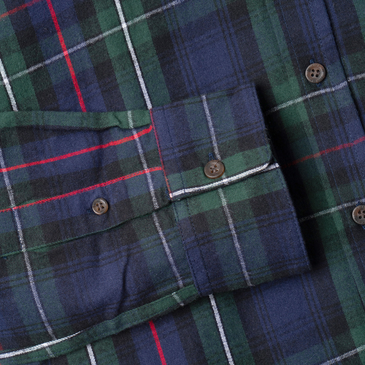 Kemeja Flannel