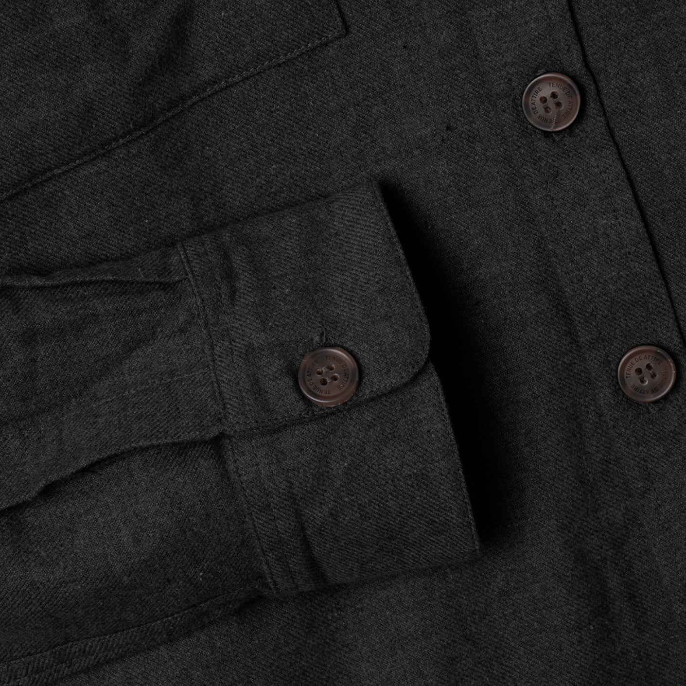 Kemeja Flannel