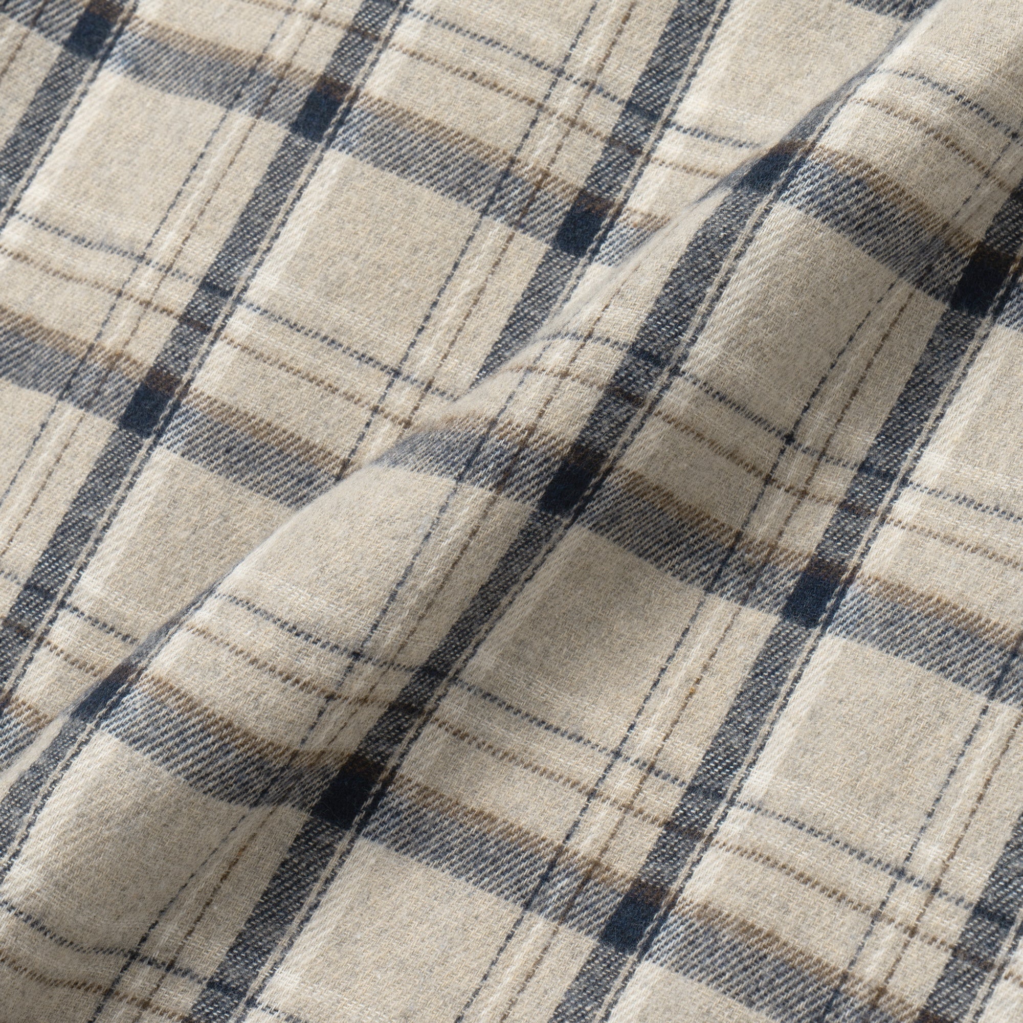 Kemeja Flannel