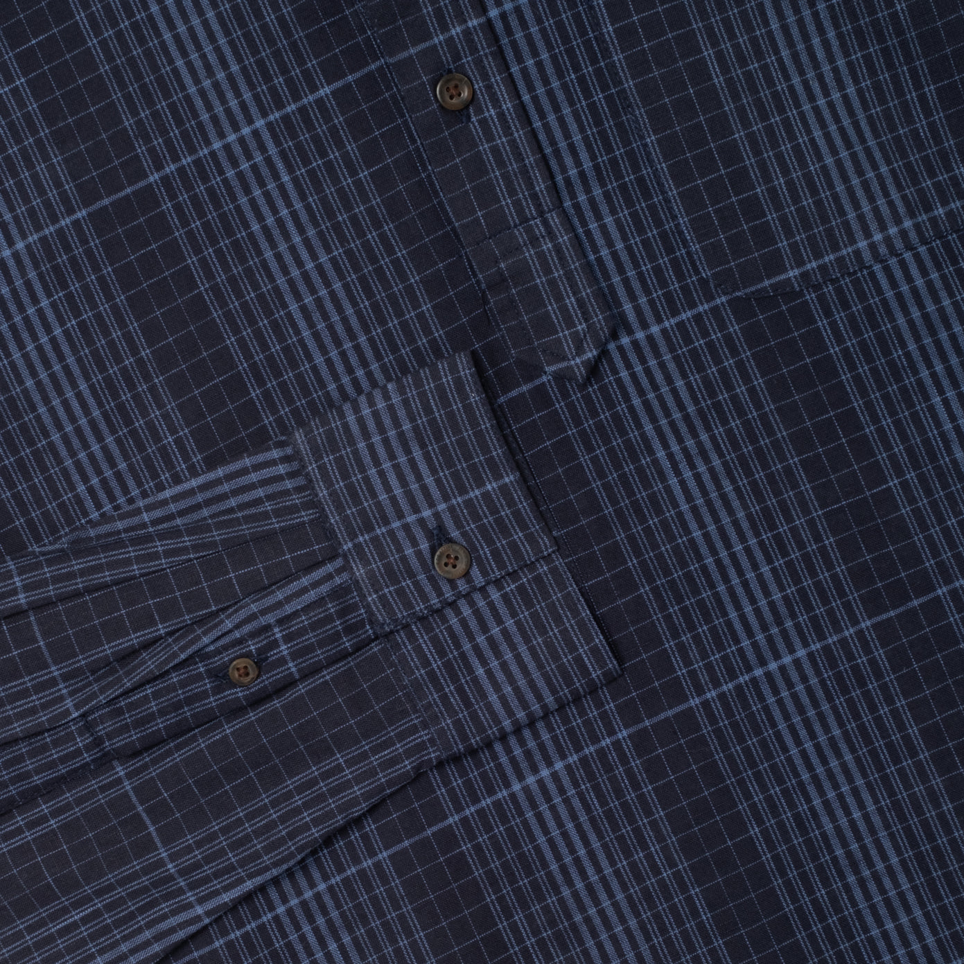 Kemeja Polo Lengan Panjang