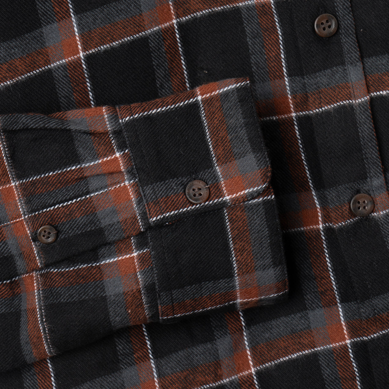 Kemeja Flannel