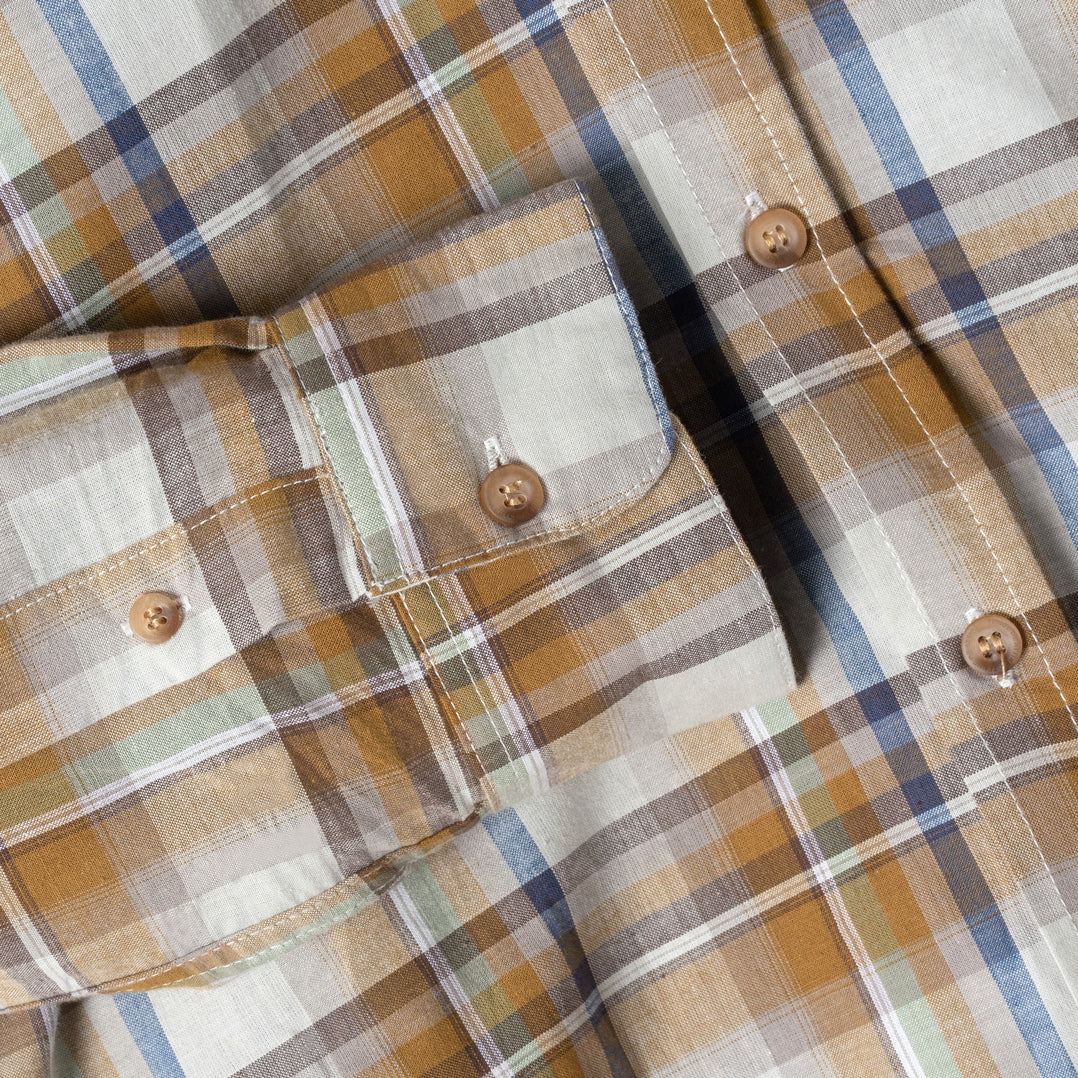 Kemeja Lengan Panjang