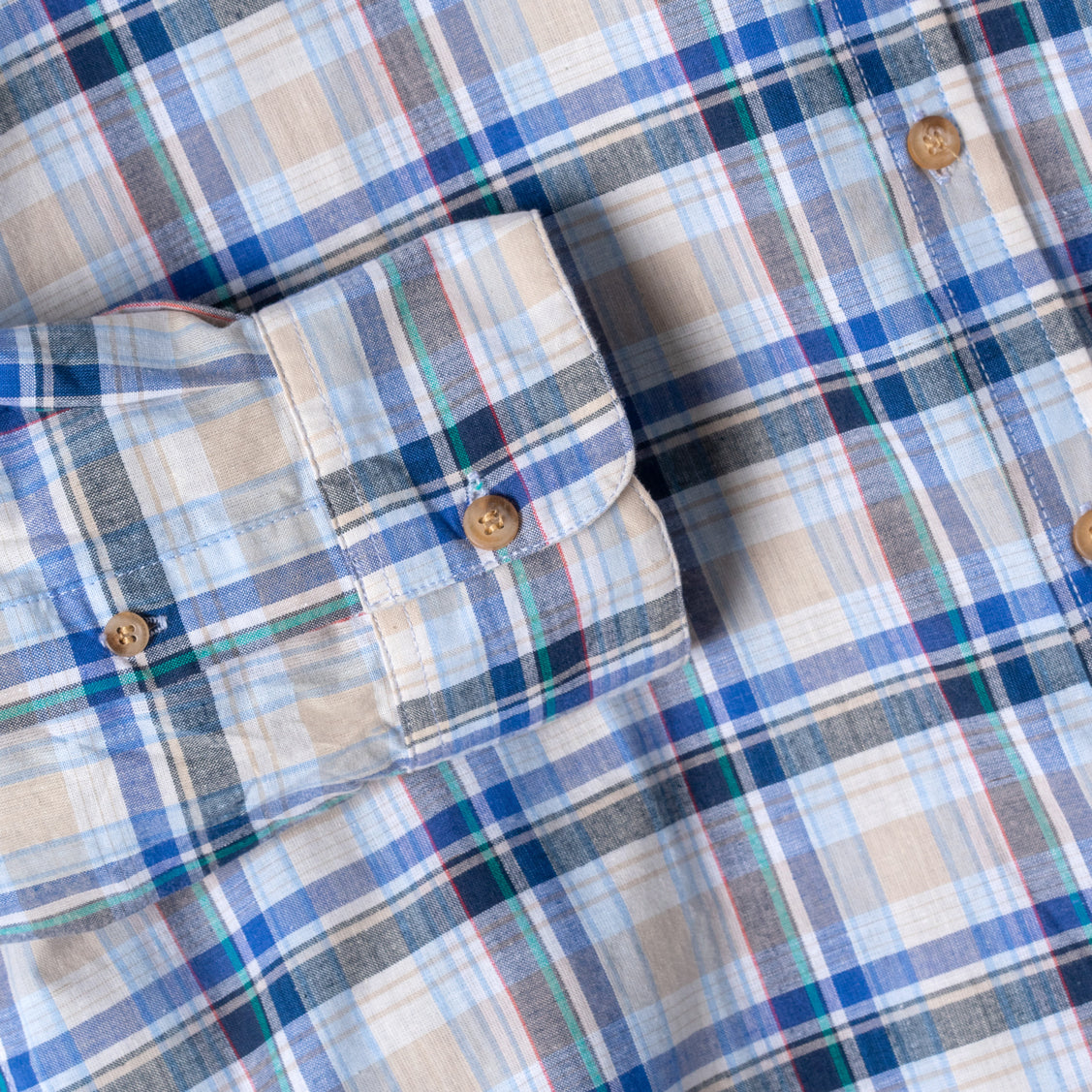 Kemeja Lengan Panjang