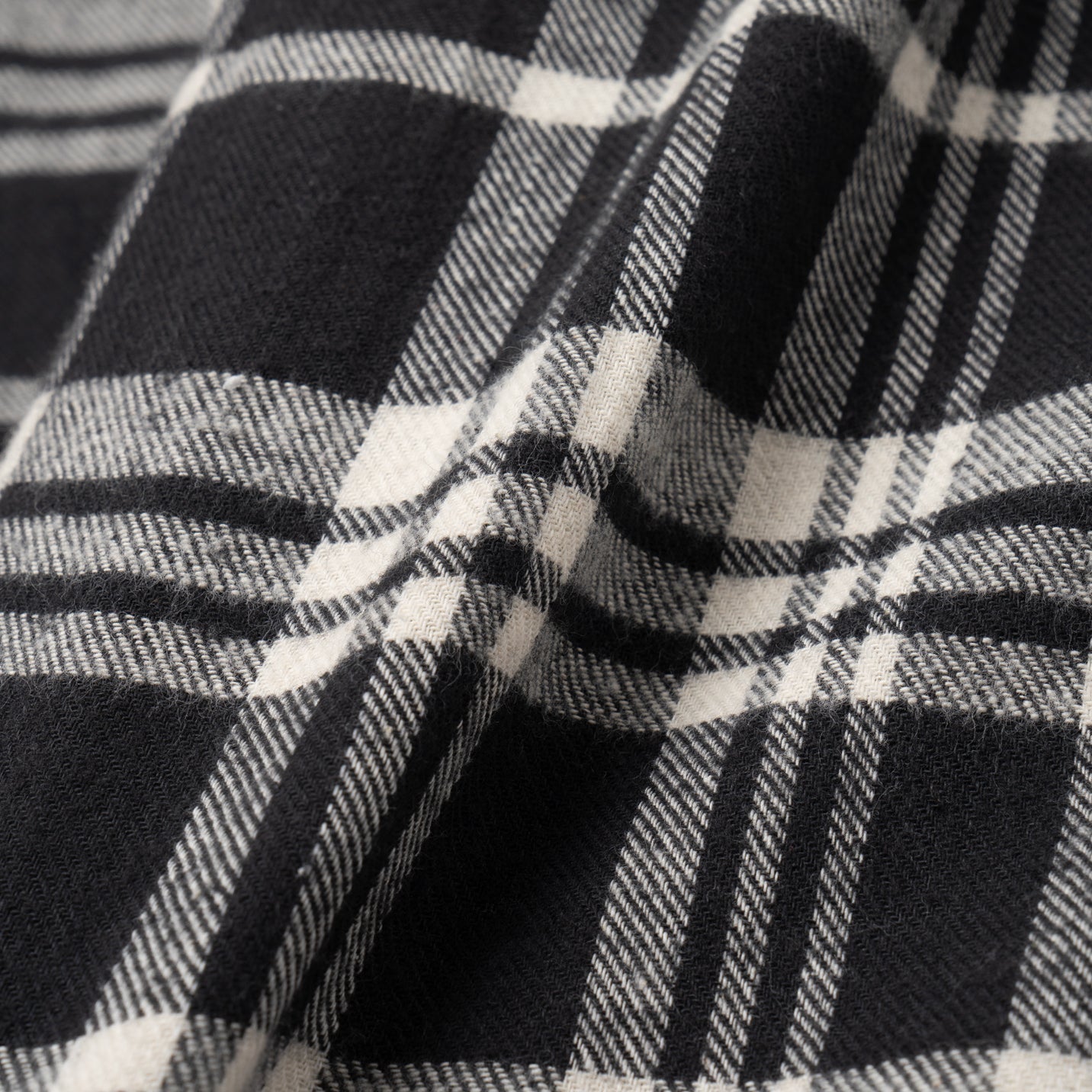 Kemeja Flannel