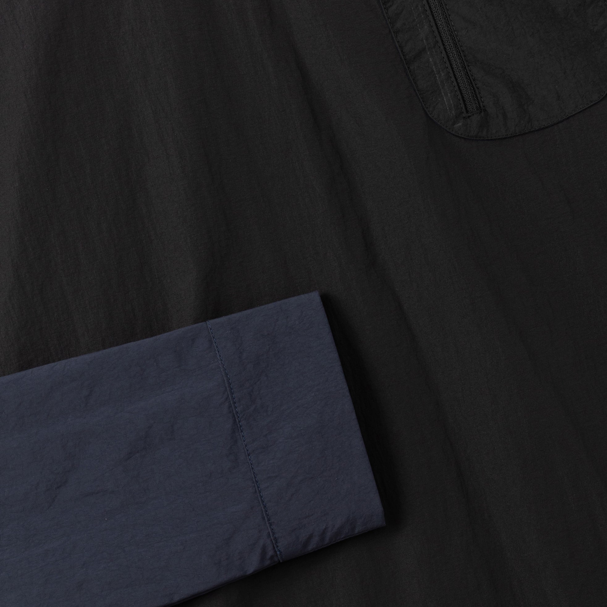 Field Long Sleeve T-Shirt - Black Navy